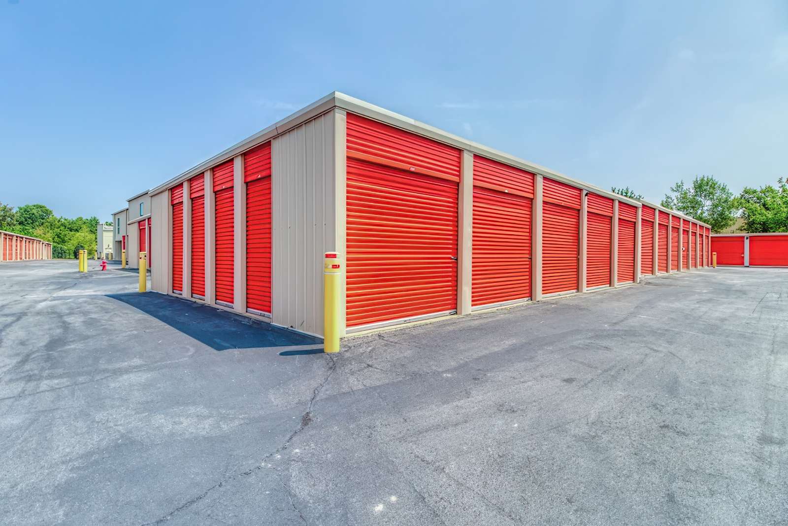 Little Rock 10th St self-storage facility